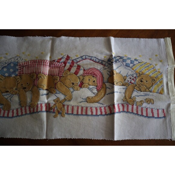 FINISHED Design Works Counted Cross Stitch Kit #9696 Bedtime Bears Teddy Nursery - Picture 6 of 10
